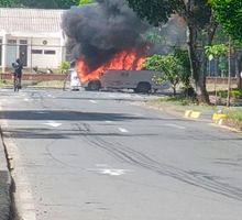 Atentado en el Batallón Pichincha: vehículo con explosivos y cilindros genera alerta en Cali