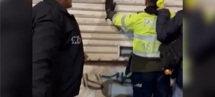 Imagen de  Judicializados policías por supuesta extorsión a comerciante en Medellín