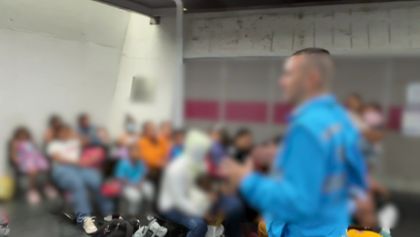 “Los albergues están llenos, no tenemos apoyo del Gobierno nacional”: alcalde de Medellín sobre llegada de desplazados