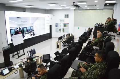 Imagen de  Ejército y autoridades monitorean desde la Gobernación de Antioquia el avance de la jornada electoral